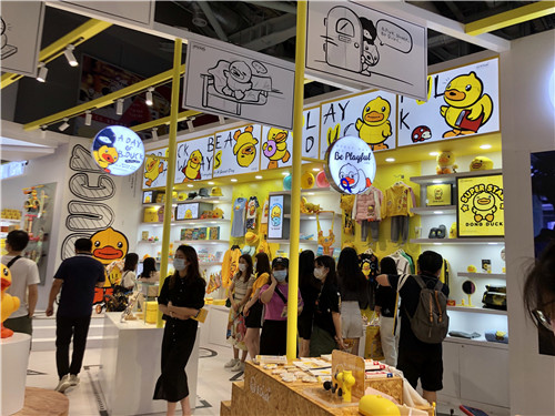 小黄鸭展台设计搭建