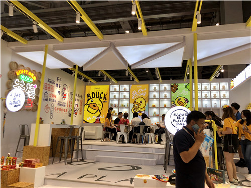 小黄鸭展台设计搭建